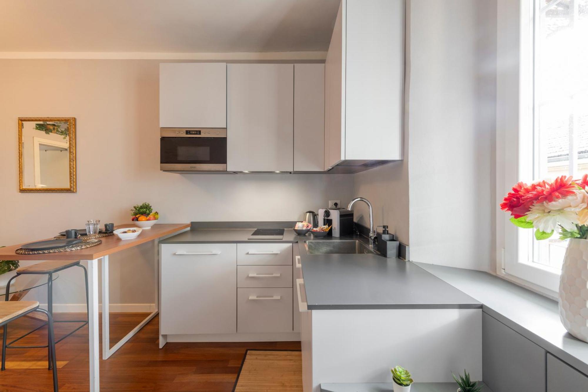 Bnbutler - Buenos Aires 49 - Lungo La Via Dello Shopping Mediolan Zewnętrze zdjęcie